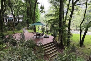 Garden - Jinjiawan Guesthouse (Yifeng)