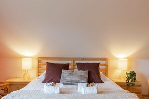 3 chambres, fer et planche Ă repasser, lit parapluie, Wi-Fi