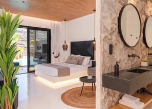 Deluxe Suite with Private Infinity Pool | Frette Italian sheets, premium bedding, Select Comfort beds, minibar - Ftelia Black Villas (Mykonos)