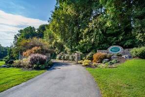 Property grounds - The Shooting Star - Townsend Condo (Townsend)