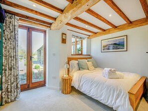 6 Schlafzimmer, kostenloses WLAN, Bettwäsche