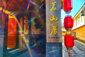 미분류 이미지, 2/50장, 버튼
