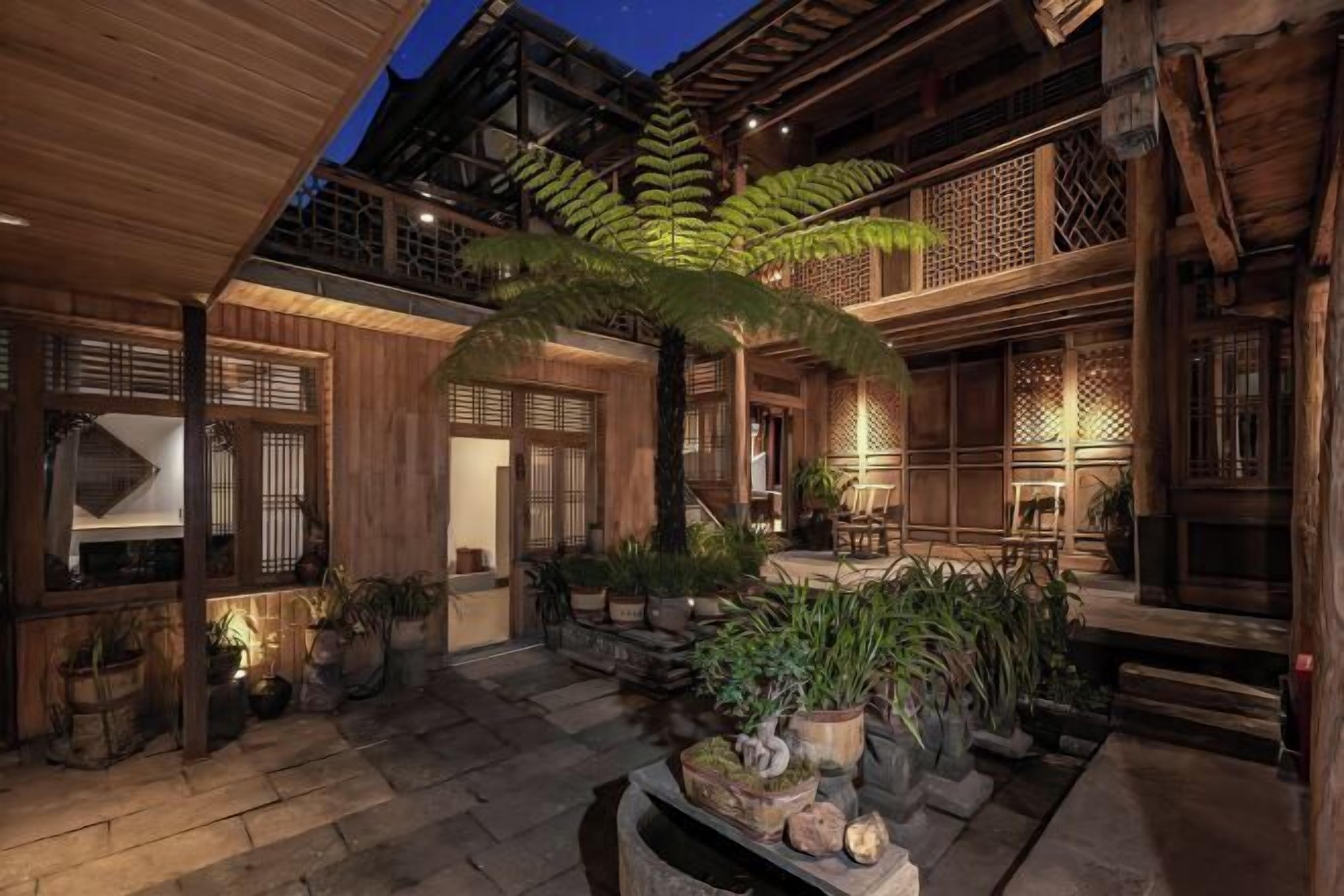 المنشأة من الخارج