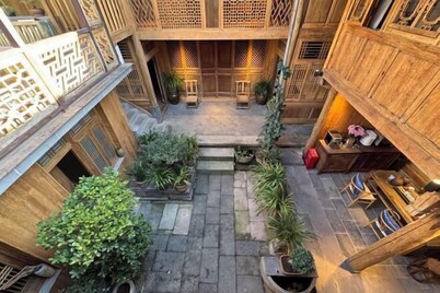 Qimengwu Yuanwei Hostel