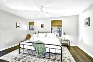 7 bedrooms, free WiFi, bed sheets