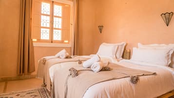 Superior Double or Twin Room | 1 bedroom, premium bedding, down comforters, individually decorated