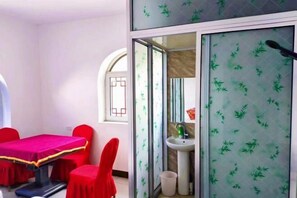 Room - Guo's Farmhouse (Pianguan)