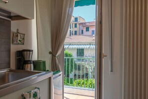 Interior - Serena: apartment for 5 people, just 200 m from beach (Levanto)