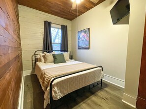 West Bedroom 1