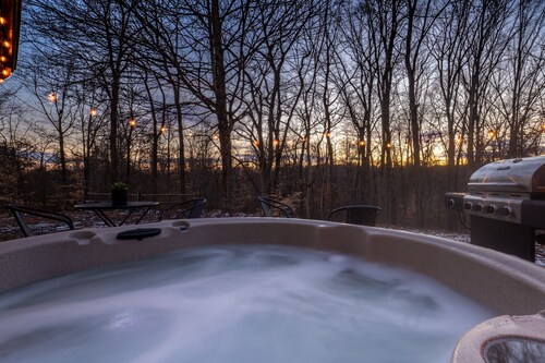 Meadow Rise Cottage at Hocking Hills