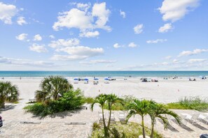 On the beach - Oceanfront Seagate Condo with Heated Pool (Indian Shores)