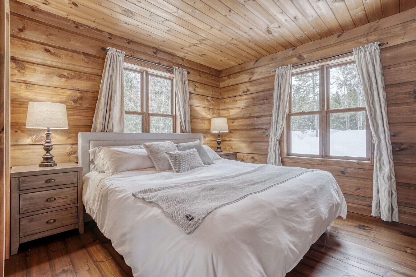 5 chambres, bureau, fer et planche à repasser, Wi-Fi