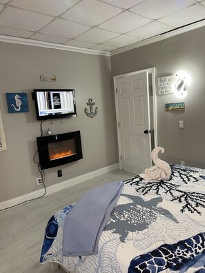 1 bedroom, iron/ironing board, travel crib, free WiFi