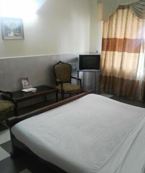 مكواة/لوح كي وواي فاي مجانًا وملاءات أسرّة