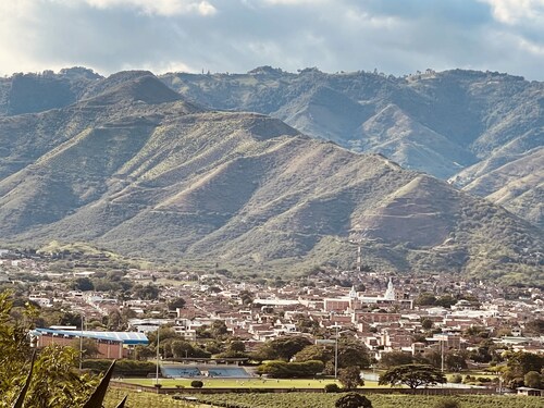 Relaxing farmhouse in "La Union, Valle" near all attractions!