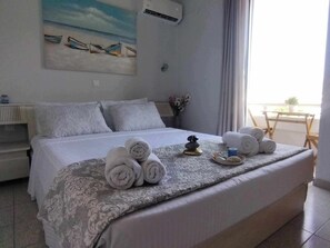 2 Schlafzimmer, Zimmersafe, Schreibtisch, Bügeleisen/Bügelbrett