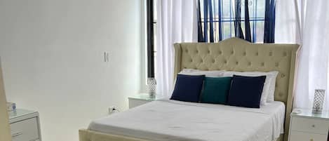 2 bedrooms, iron/ironing board, free WiFi, bed sheets