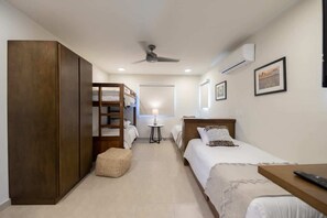 10 bedrooms, desk, iron/ironing board, WiFi