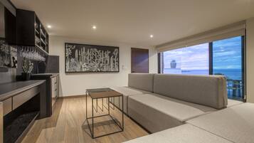 Smart TV, stereo