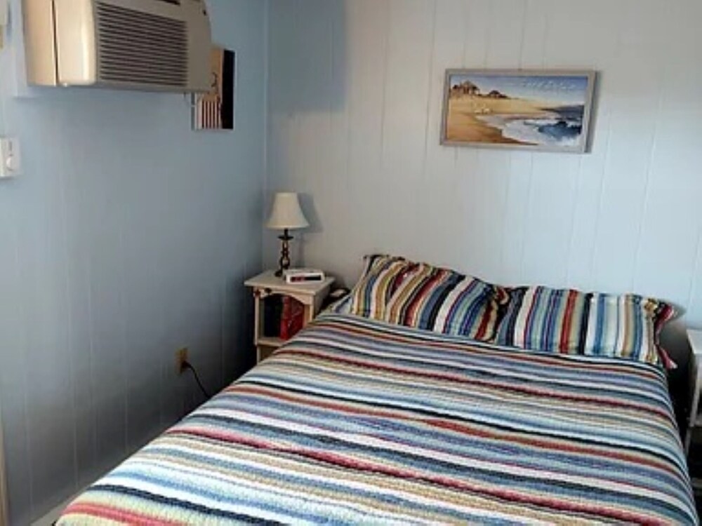 Cape Cod Oceanside Condominium Unit across from beach! Dennis Port