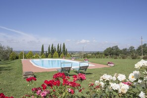 Alberca al aire libre 