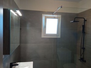 Hair dryer, towels, toilet paper