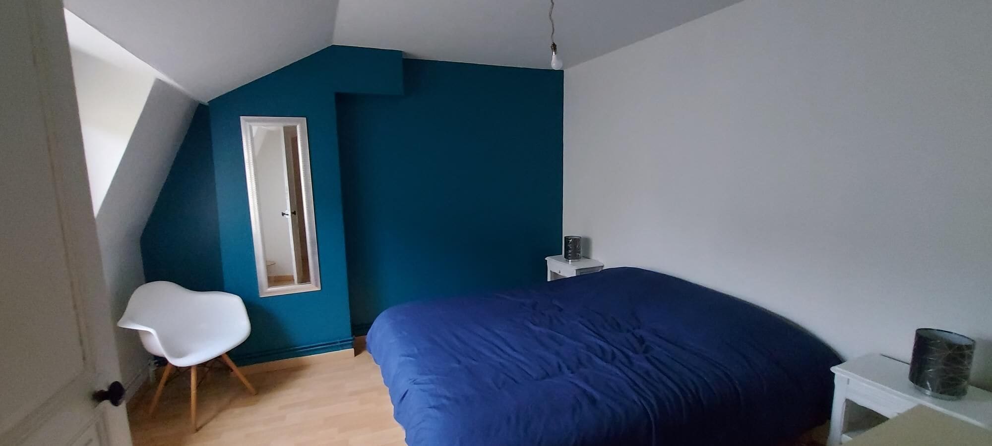 3 bedrooms, iron/ironing board, travel cot, free WiFi