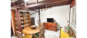 Creole house close to all amenities and beaches