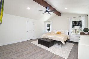 3 habitaciones, wifi gratis y ropa de cama 