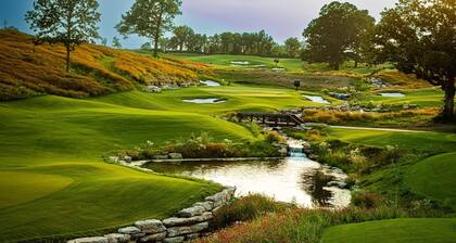 Monkey Island Casita, Grand Getaway - Firepit!