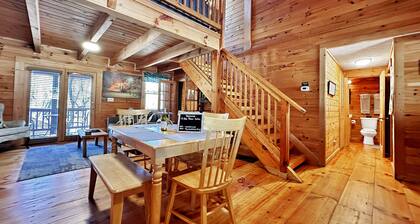 The Bear Cabin- Center