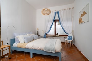 2 bedrooms, in-room safe, travel crib, free WiFi