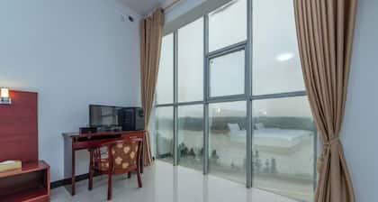 Towo Holiday Hotel (Miluo Dajing Lake)
