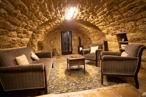 Chill Inn CAVE Chemlane by Hansa