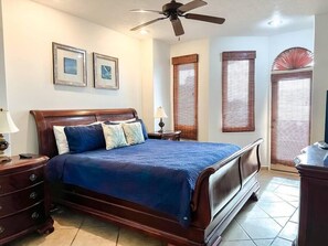 2 室のベッドルーム、アイロン / アイロン台、WiFi、ベッドシーツ