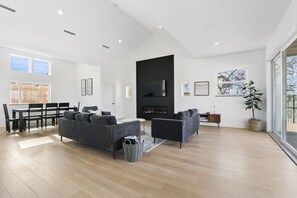 Smart TV, fireplace, video games, books