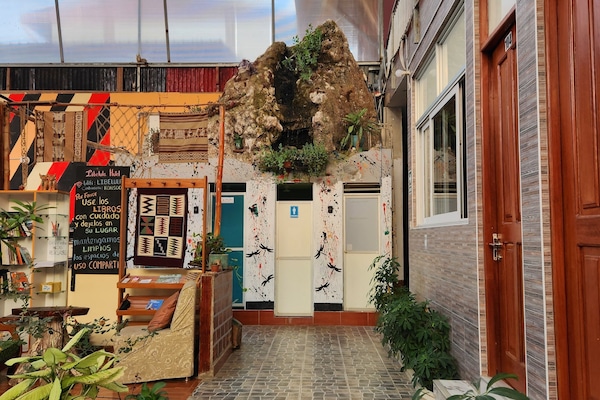 50-inch Smart TV with cable channels, TV