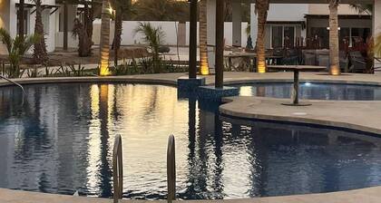 Fully Equipped 2 BR Main Floor Condo Near Beach at Almarena Residencial