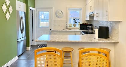 5 min to Falls - Family Holiday Retreat