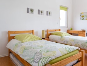 4 Schlafzimmer, Bügeleisen/Bügelbrett, Reisekinderbett, kostenloses WLAN