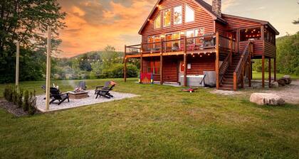 The Lone Star- Hot Tub, AC, Pool Table