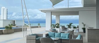 Sunrise Ocean Views 19th Floor Gorgona Beach