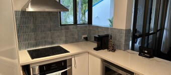 Unit in the best location of Bribie, walking distance to everything!!