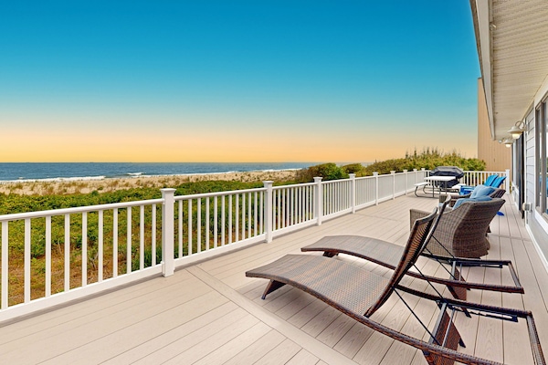 Beautiful ocean view from the deck with plenty of seating.