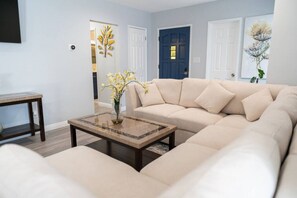 Unclassified image, 3 of 63, button