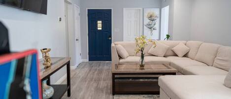 Smart TV, video games