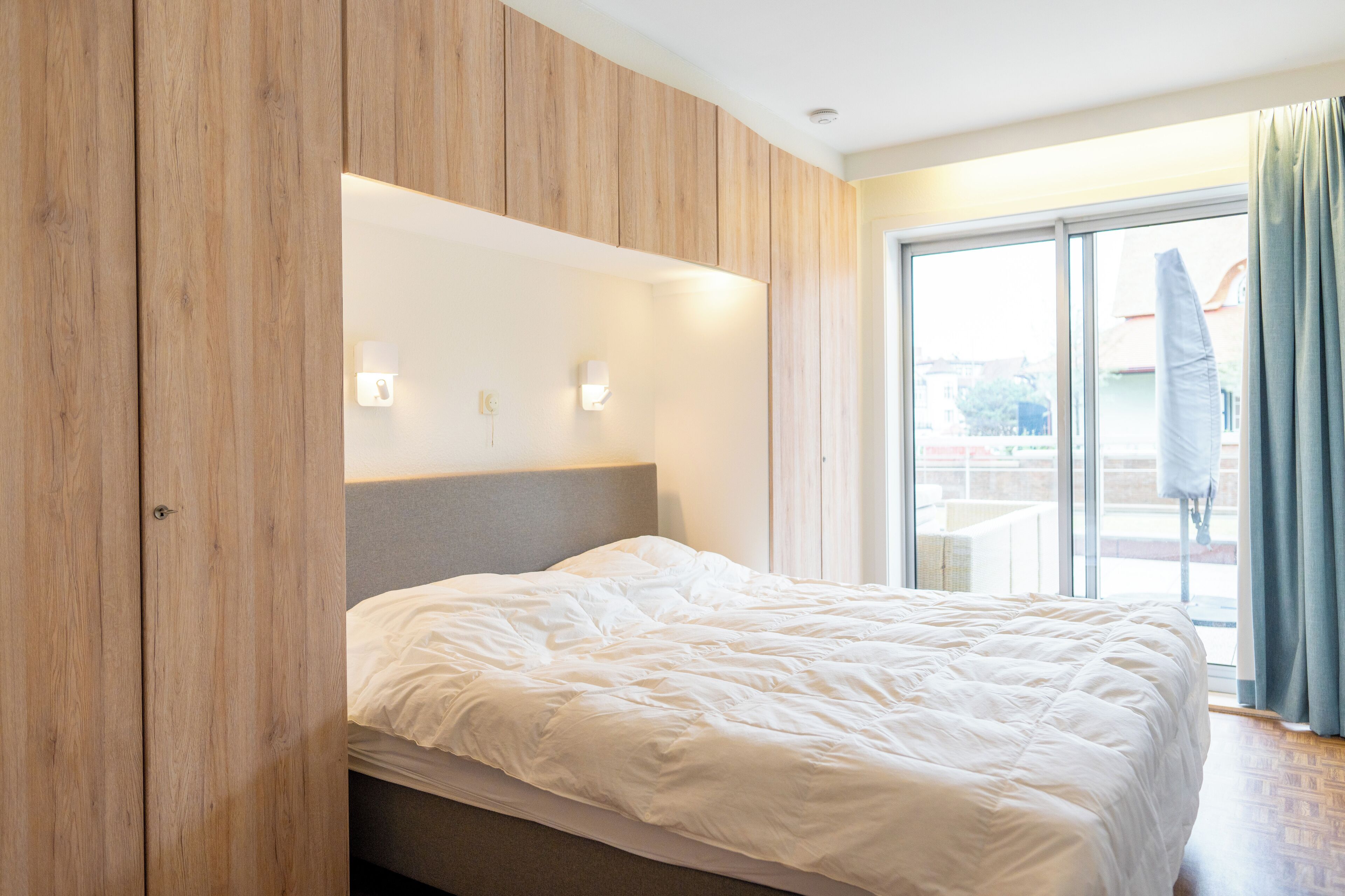 Silver Beach X0 - Bright 3-bedroom Apartment, 50m From The Beach With Beautiful Terrace - De Haan