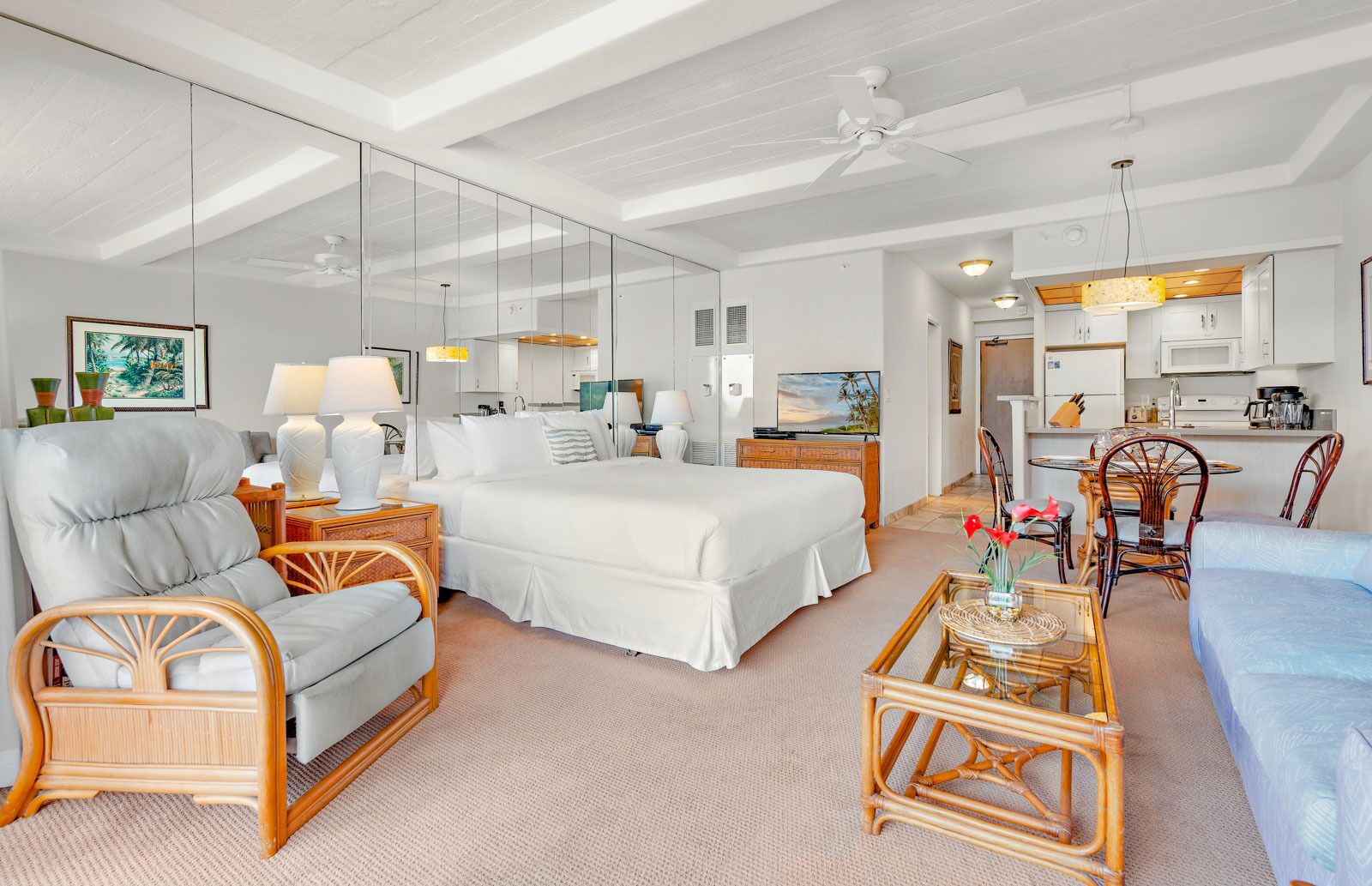 Iron/ironing board, free WiFi, bed sheets