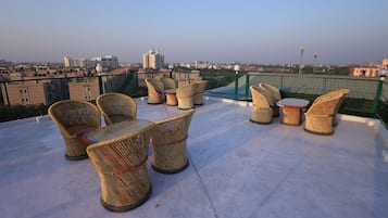 Sân thượng
