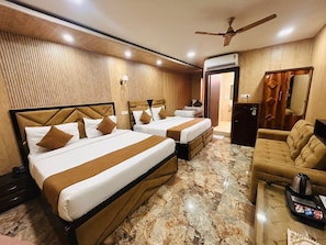 Premium bedding, in-room safe, individually furnished